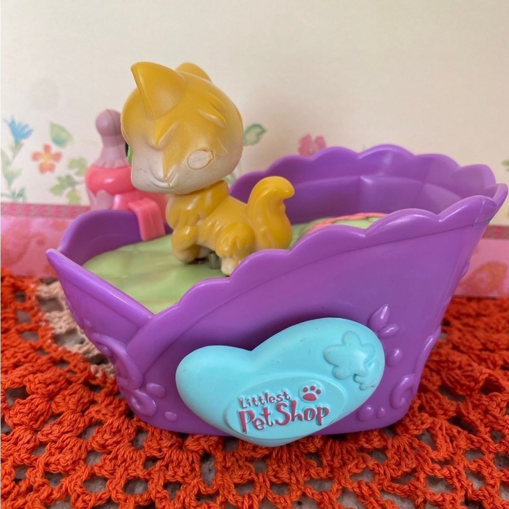 Littlest Pet Shop Rare Magic Motion 2005 1st Gen MM1 Licking Persian Cat Toy Set - Picture 4 of 11